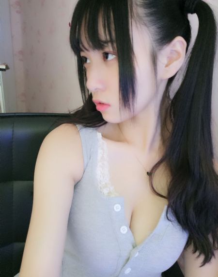 张百乔向小雪求婚
